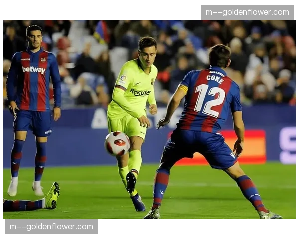 西班牙人进攻端低迷:近12场比赛仅打入10球,锋线效率亟待改善 西班牙人进攻端低迷:近12场比赛仅打入10球,锋线效率亟待改善